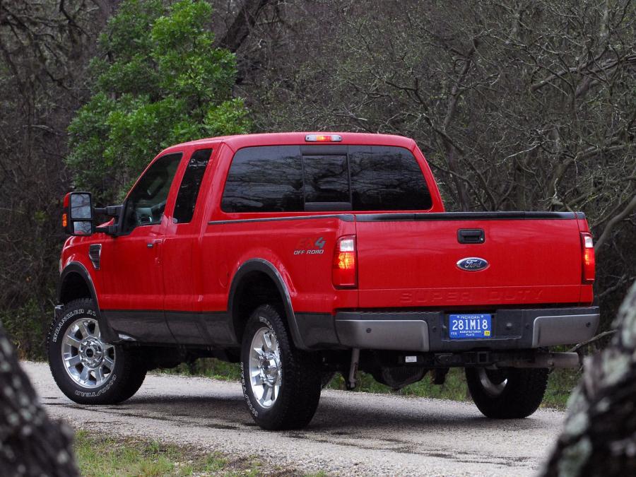  Ford F-250 FX4 2007 года  (фото 10 из 13)